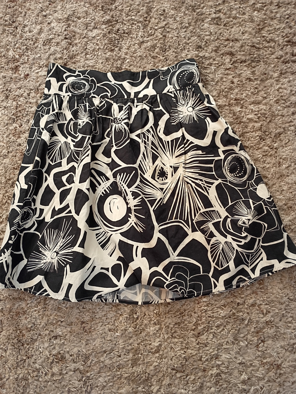 Maurices Black & White Floral A-Line Skirt Size M